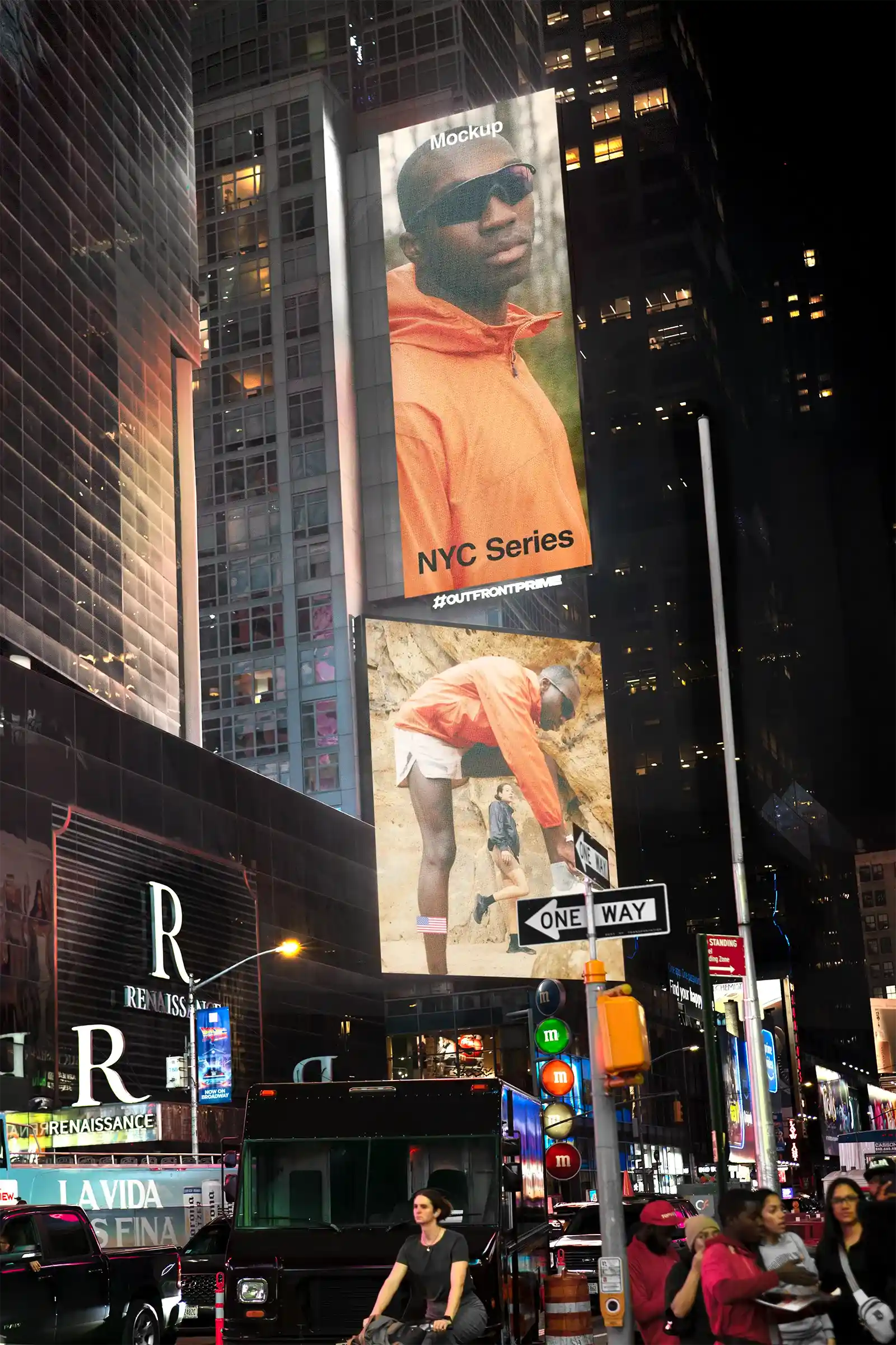 Billboard mockup on Times square in New York, United States. PSD Mockup on Photoshop for your design