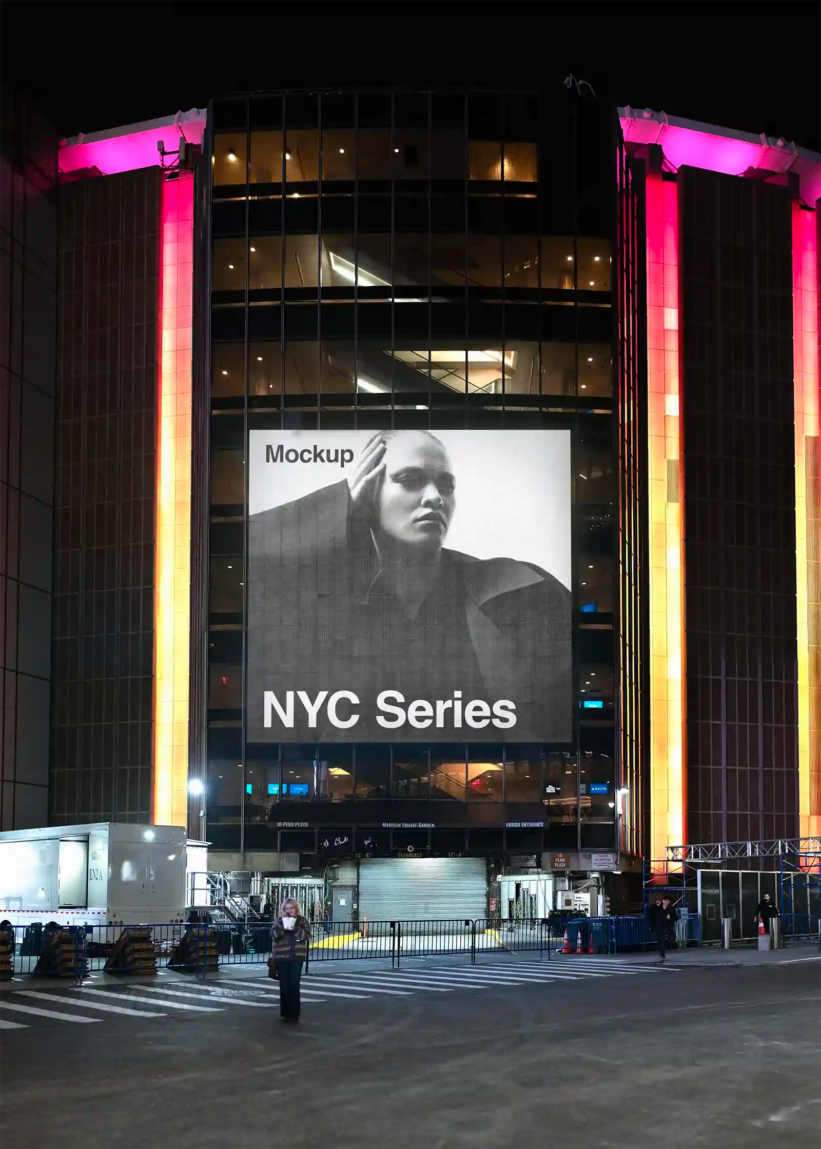 Billboard mockup in New York, United States Madison Square Garden. Poster, Banner. PSD Mockup Photoshop Mockup design 2