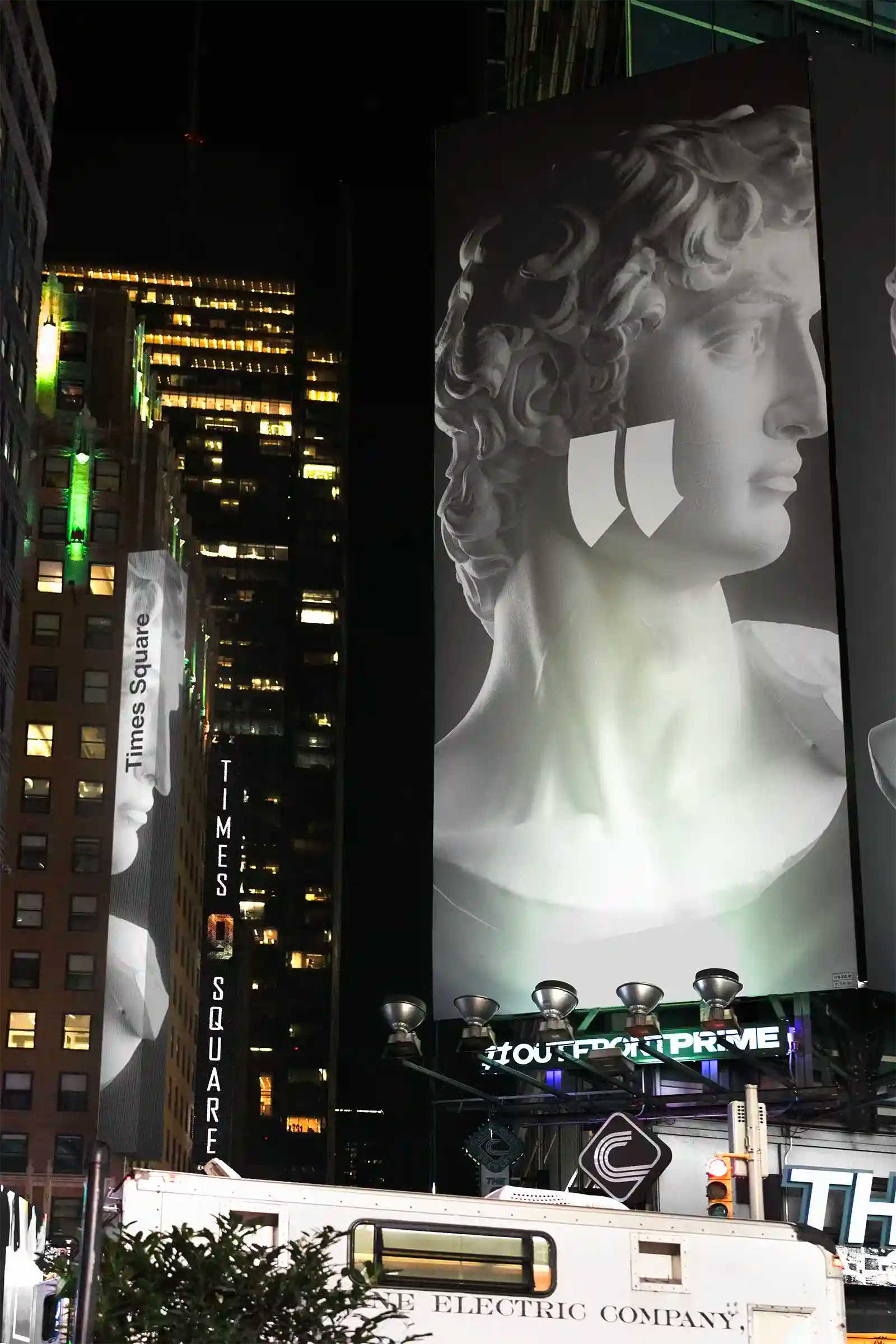 Billboard mockup on Times square and Broadway in New York, United States. PSD Mockup on Photoshop for your design 3