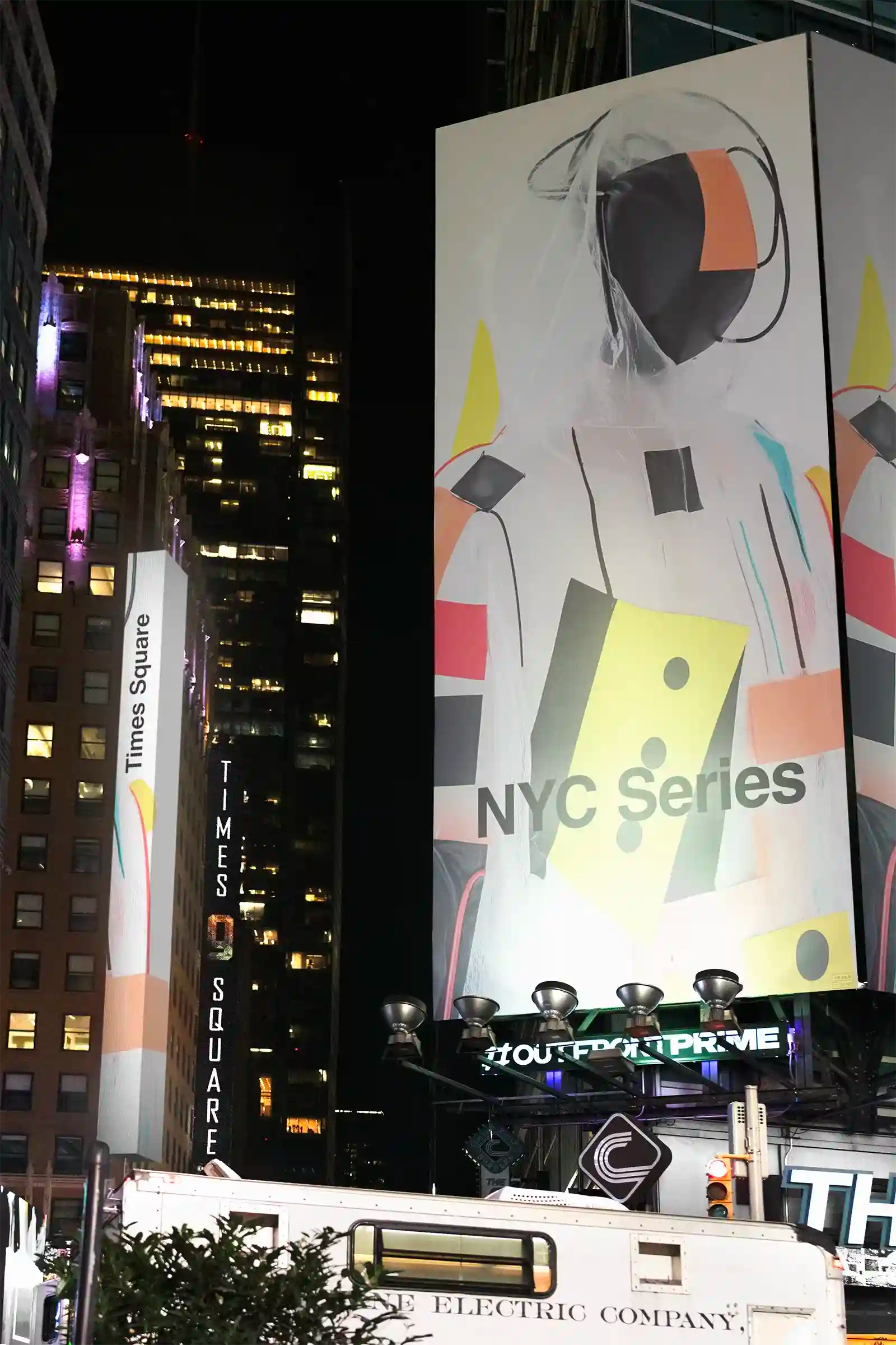 Billboard mockup on Times square and Broadway in New York, United States. PSD Mockup on Photoshop for your design 5
