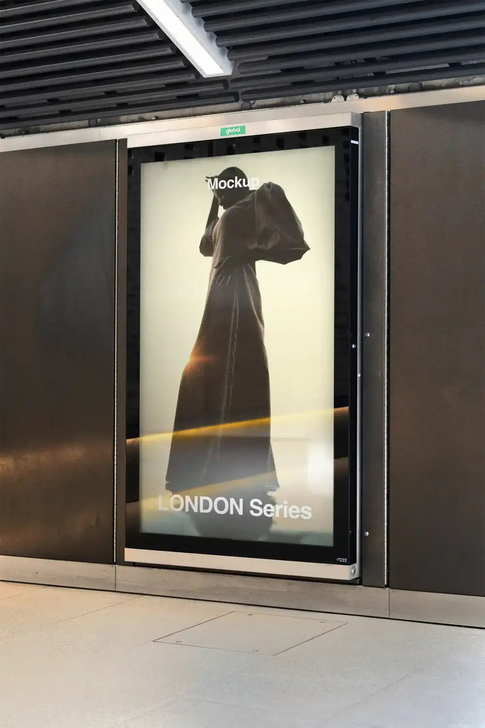 Poster Mockup in the London Underground, London Tube © BRANDACLE MOCKUPS 2026 