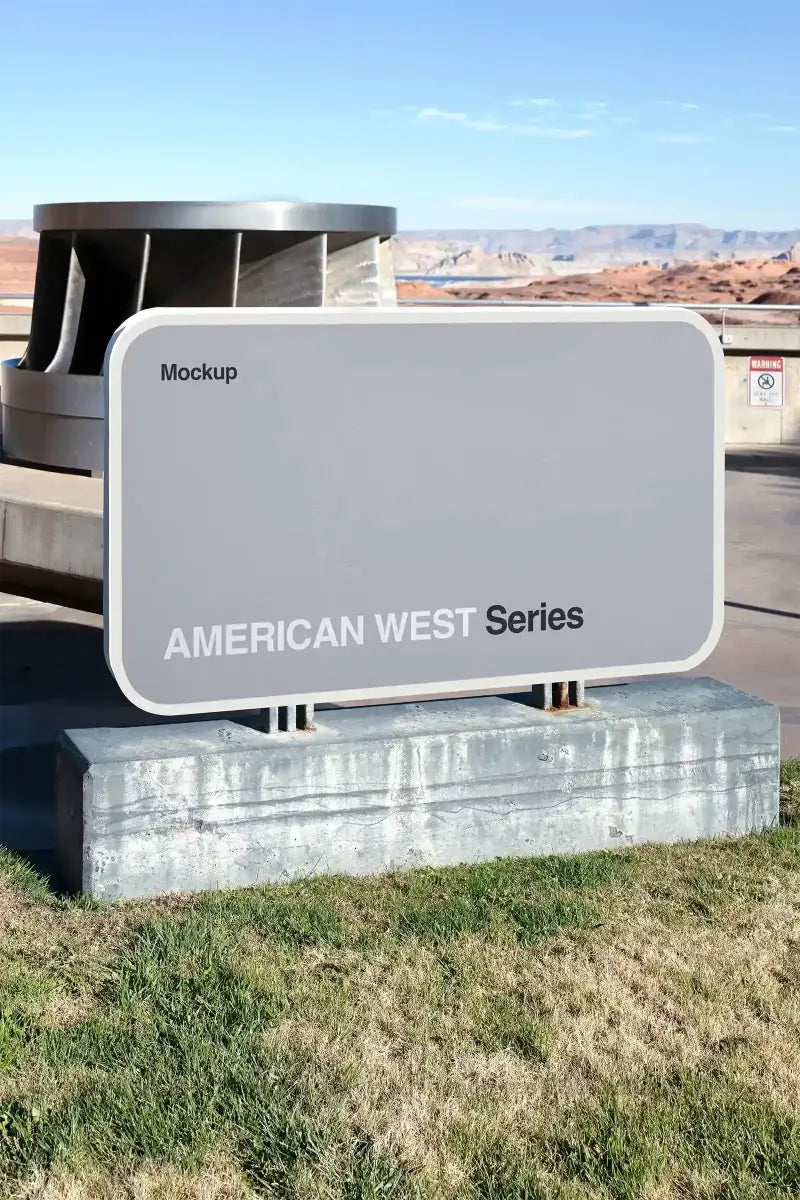 Lake Powell, Billboard Mockup, American West, USA | US23WEST0428 - Brandacle