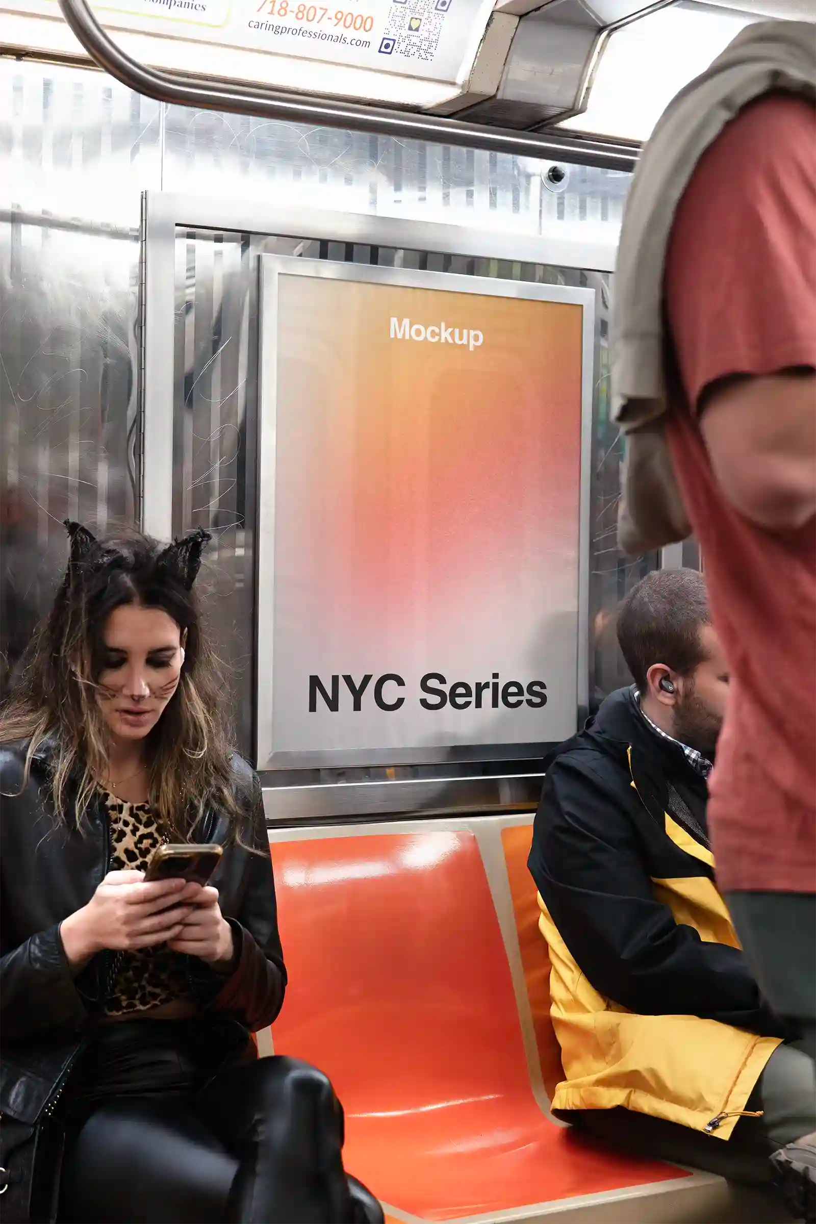 Poster mockup in New York subway, United States.  PSD Mockup Photoshop Mockup design 1
