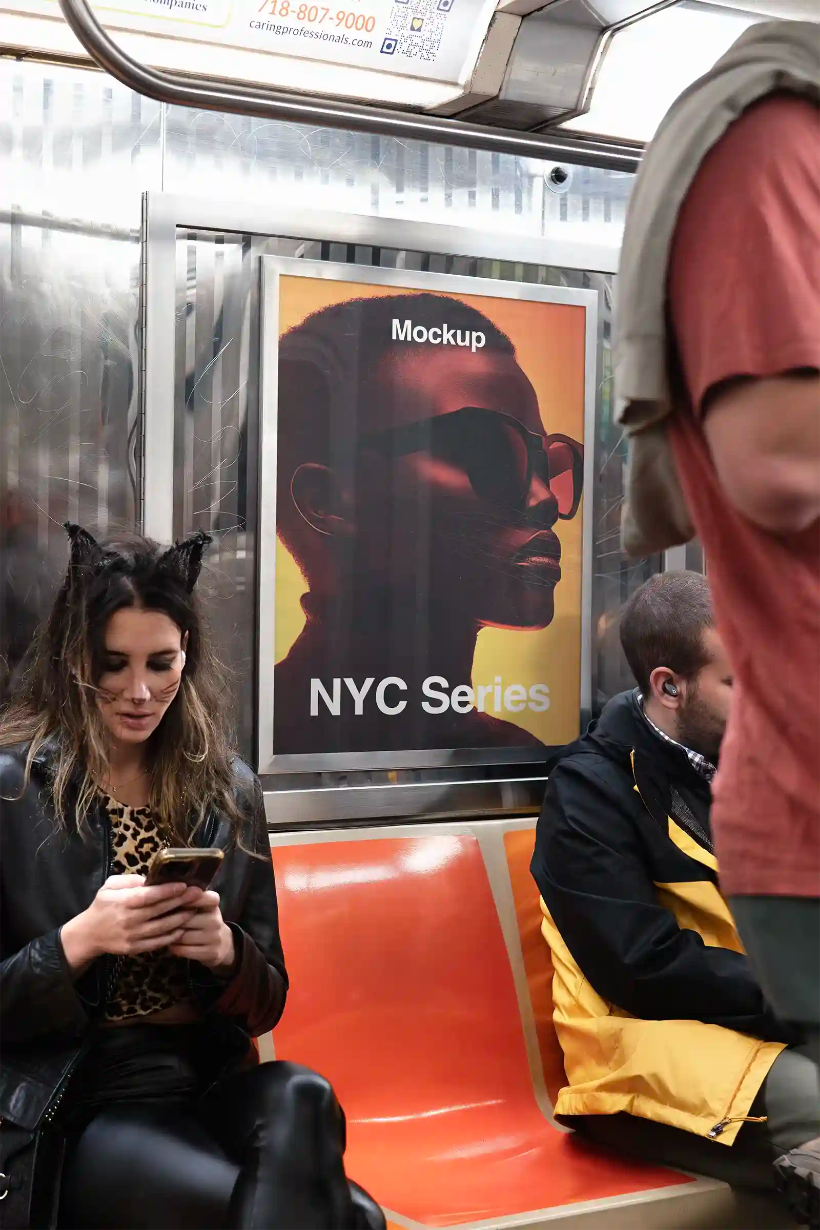 Poster mockup in New York subway, United States.  PSD Mockup Photoshop Mockup design 4