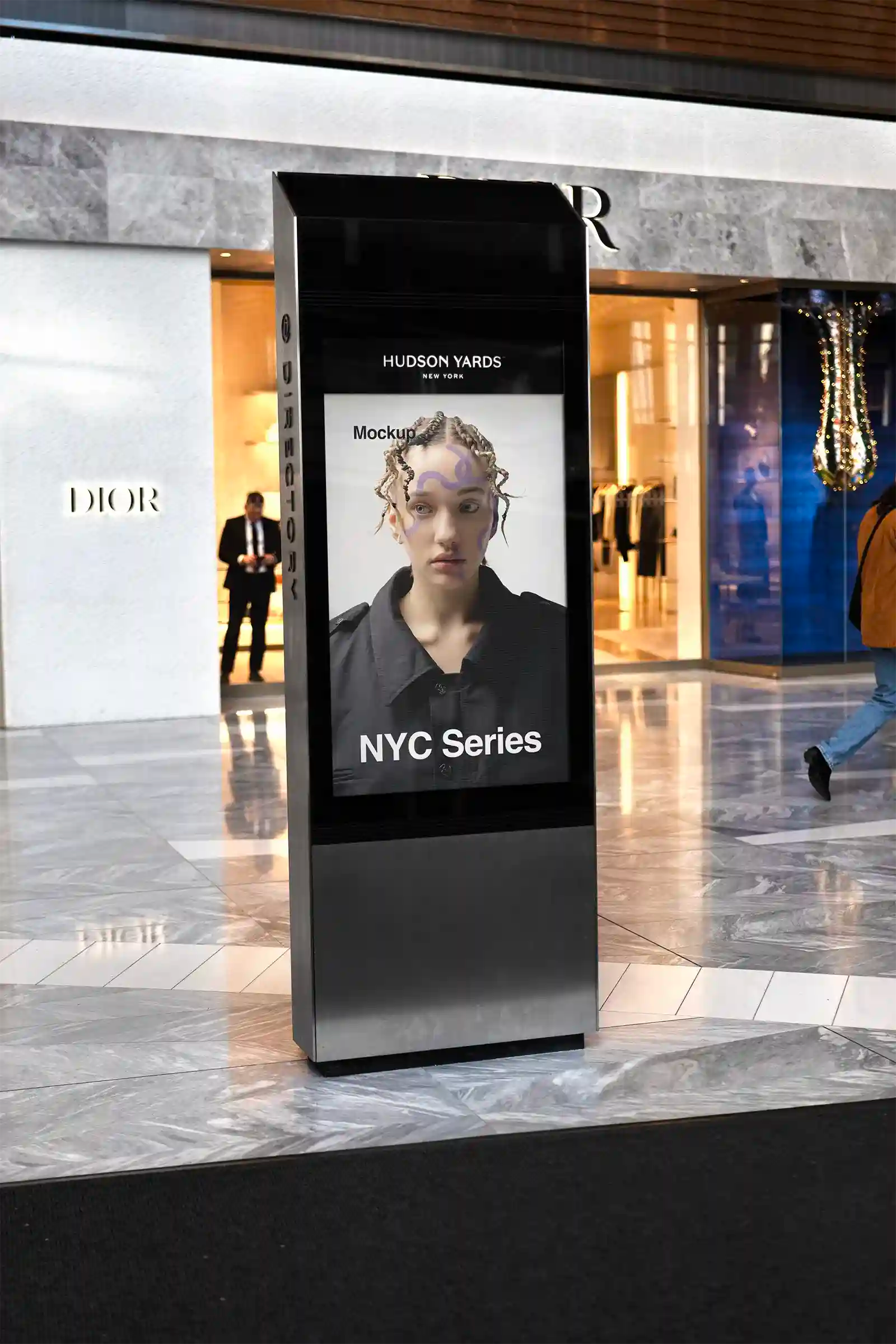 Poster mockup in New York, United States. Billboard, Banner. PSD Mockup Photoshop Mockup design hudson yards 1