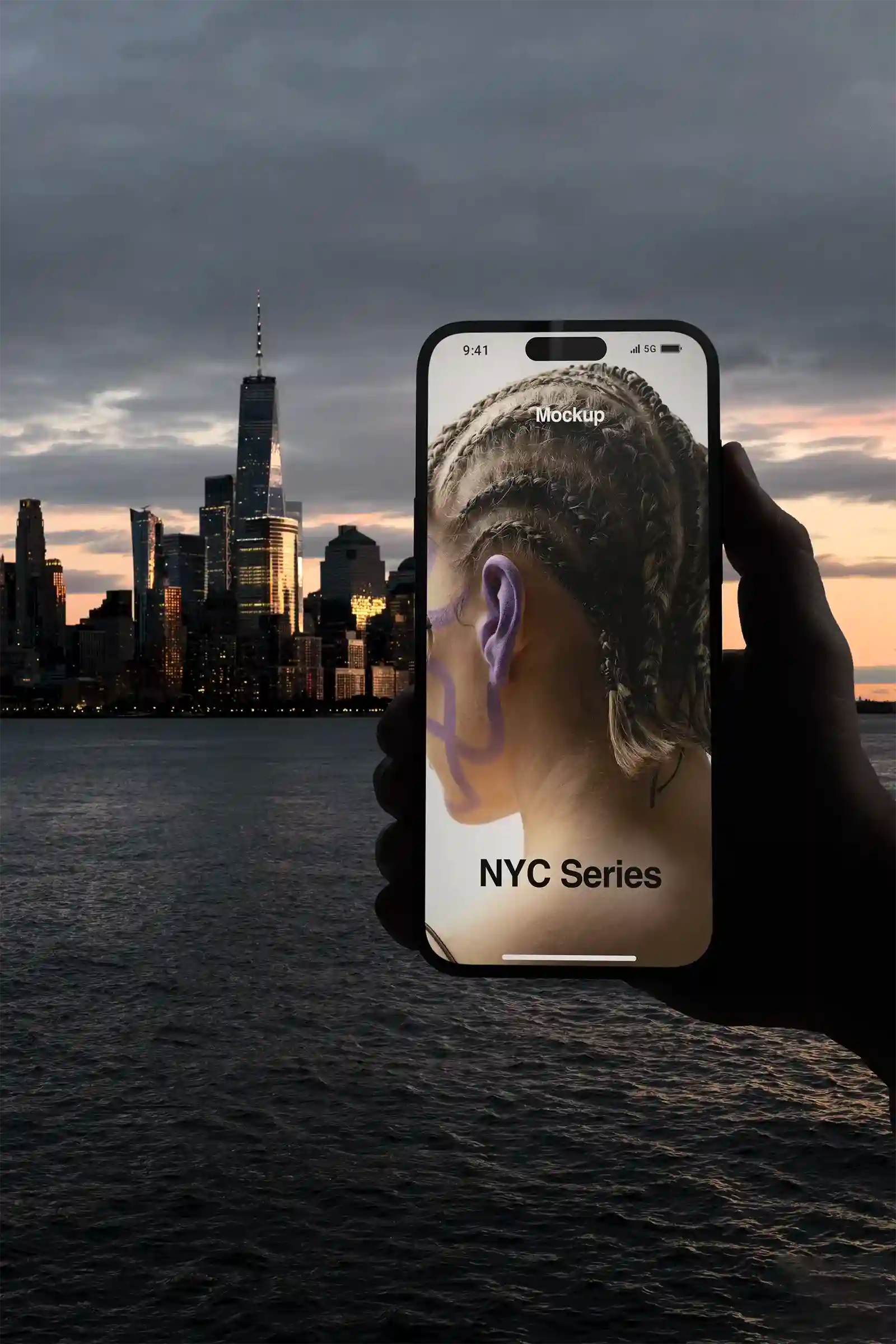 Phone mockup with the Manhattan Skyline, New York, United States at dusk. iPhone PSD Mockup on Photoshop for your design 1