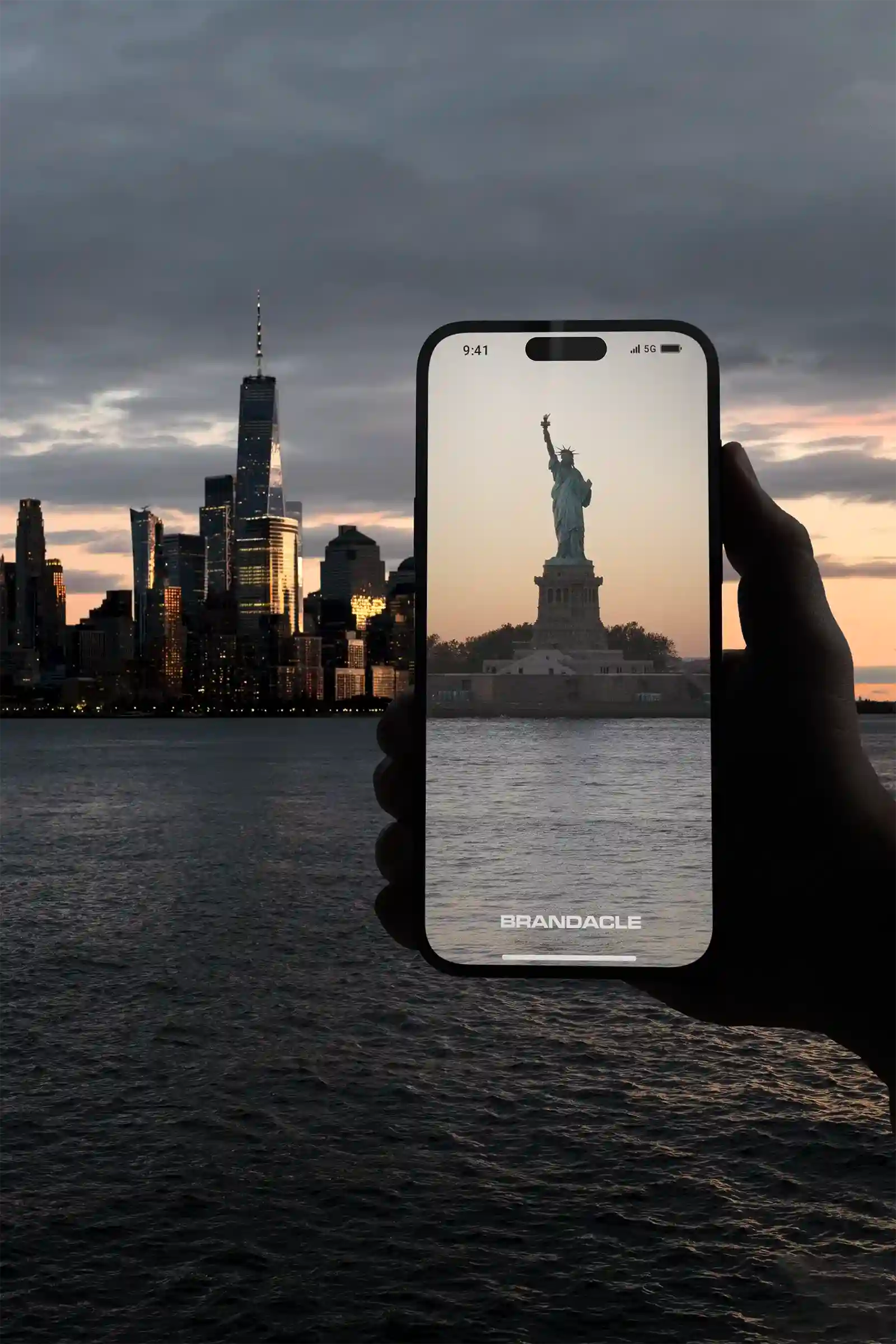 Phone mockup with the Manhattan Skyline, New York, United States at dusk. iPhone PSD Mockup on Photoshop for your design 3