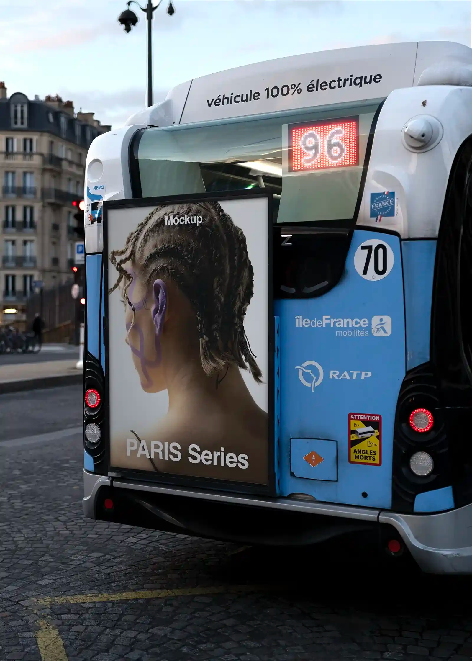 Bus mockup in Paris, France. PSD Mockup on Photoshop for your design 1