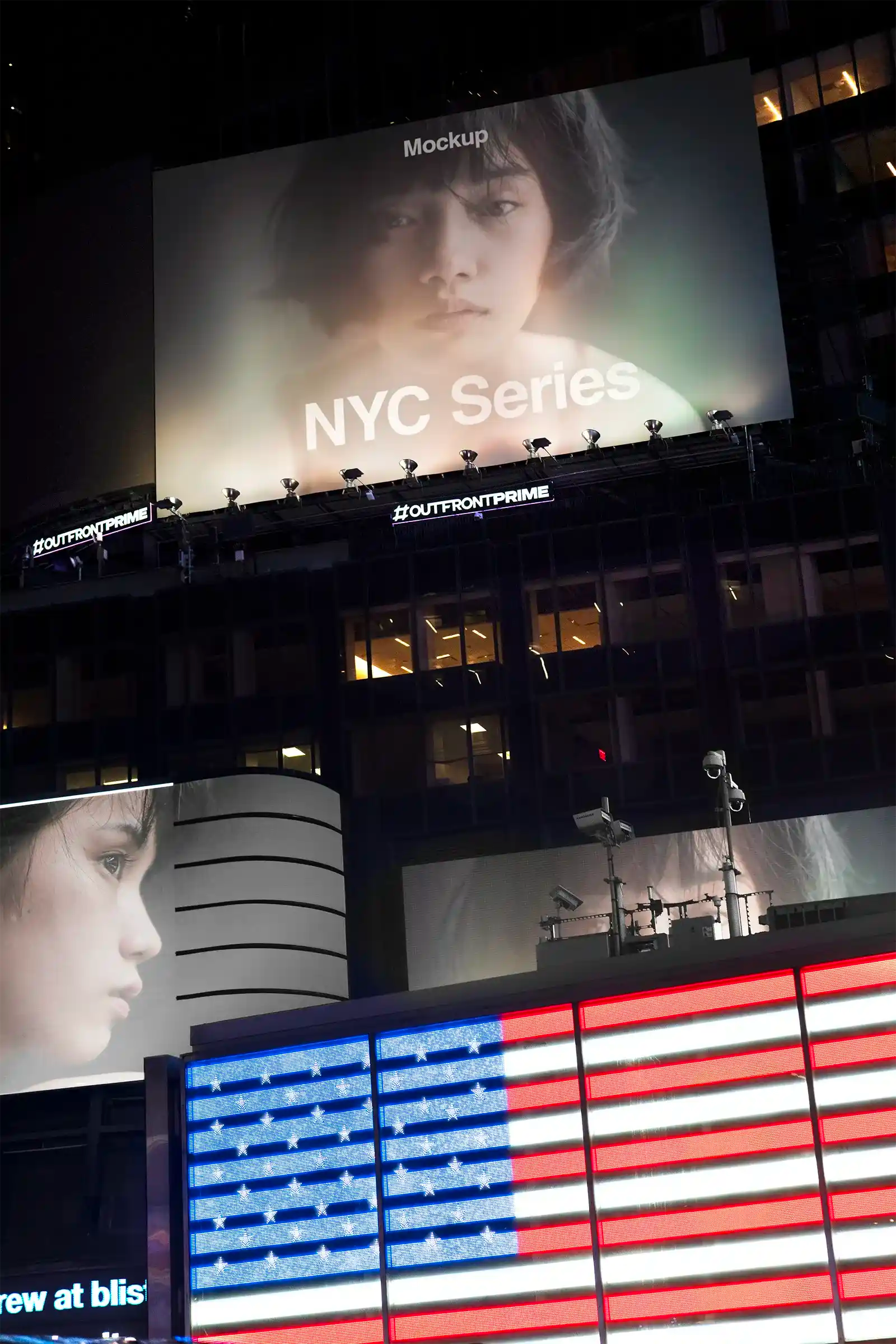 Billboard mockup on Times square in New York, United States. PSD Mockup on Photoshop for your design 
