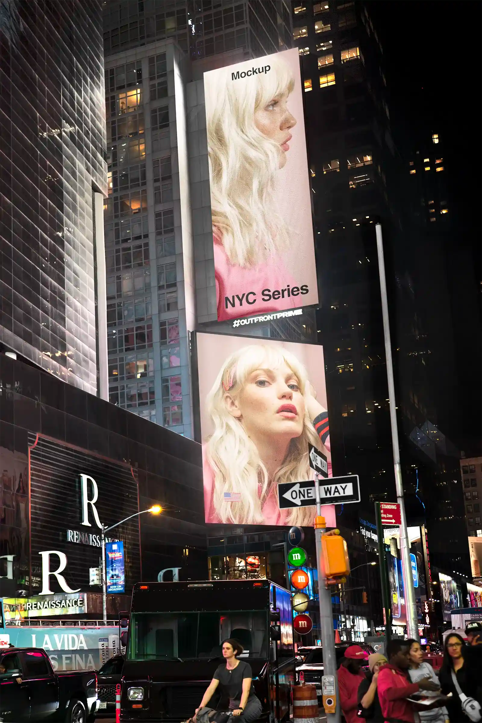 Billboard mockup on Times square in New York, United States. PSD Mockup on Photoshop for your design 
